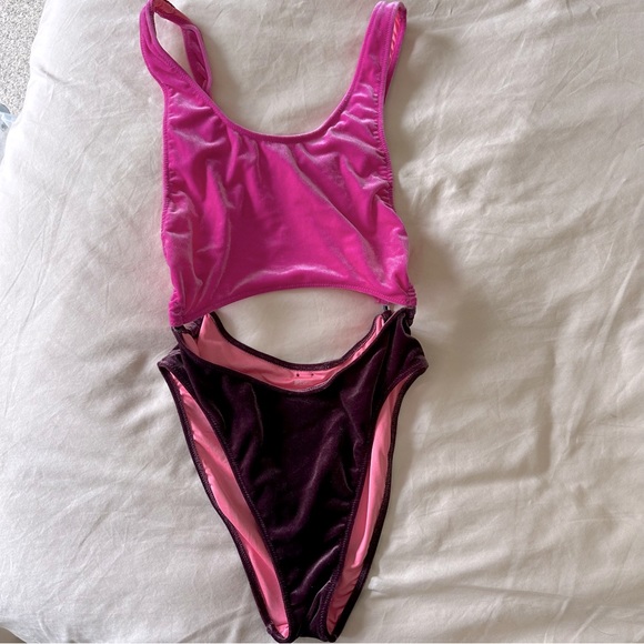 VS Pink vintage style pink/mulberry colored velvet cut out swimsuit. Size Small - Picture 5 of 11